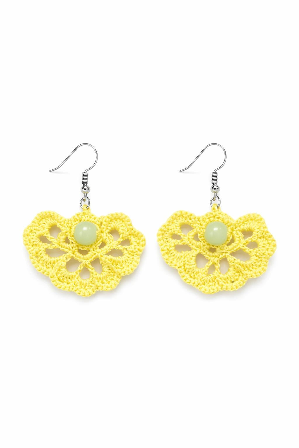 El Örgüsü Sarı Çiçek Küpe – Boncuk Detaylı Crochet Küpe