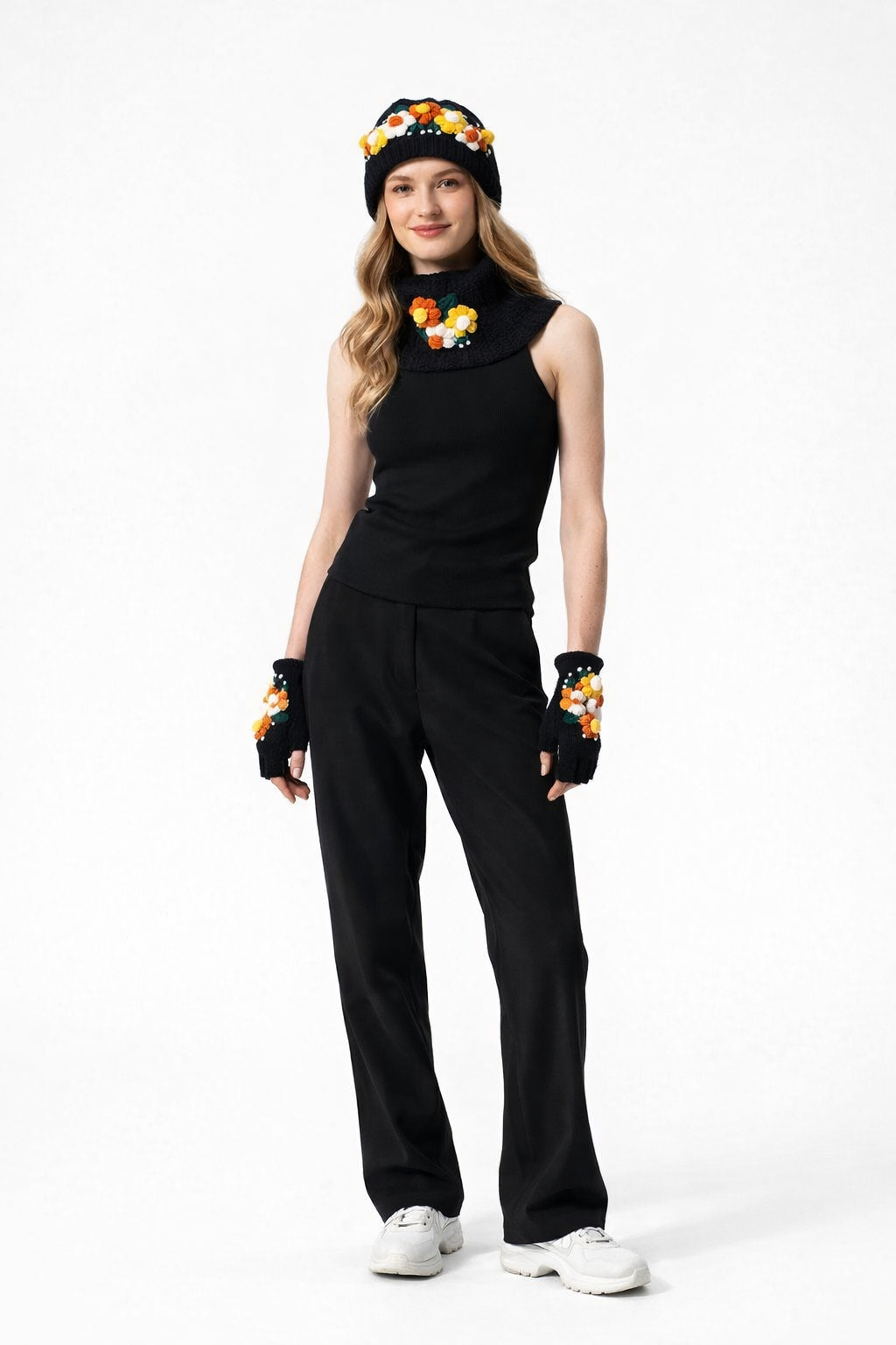 El Örgüsü Çiçek Detaylı Kış Aksesuar Seti – Şapka, Boyunluk ve Eldiven